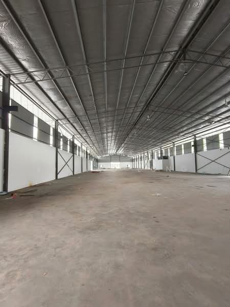 Kilang untuk Disewa di Taman Perindustrian Taming Jaya (Balakong) - Edward Long - Interior - PropertyGuru.com.my