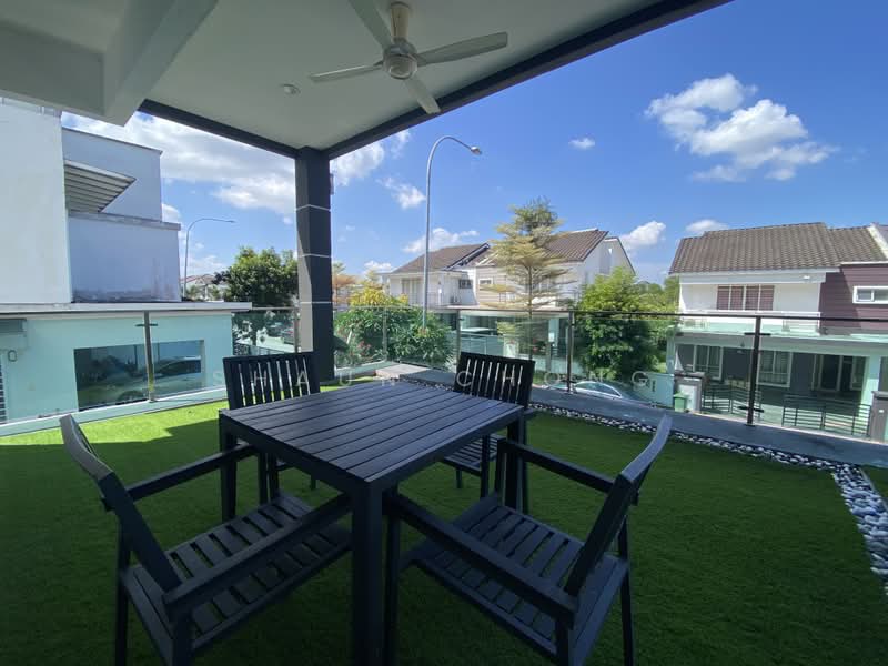 Semi-Detached House for Sale in Saujana Villa (Kajang) - Shaun Chong - Balcony - PropertyGuru.com.my