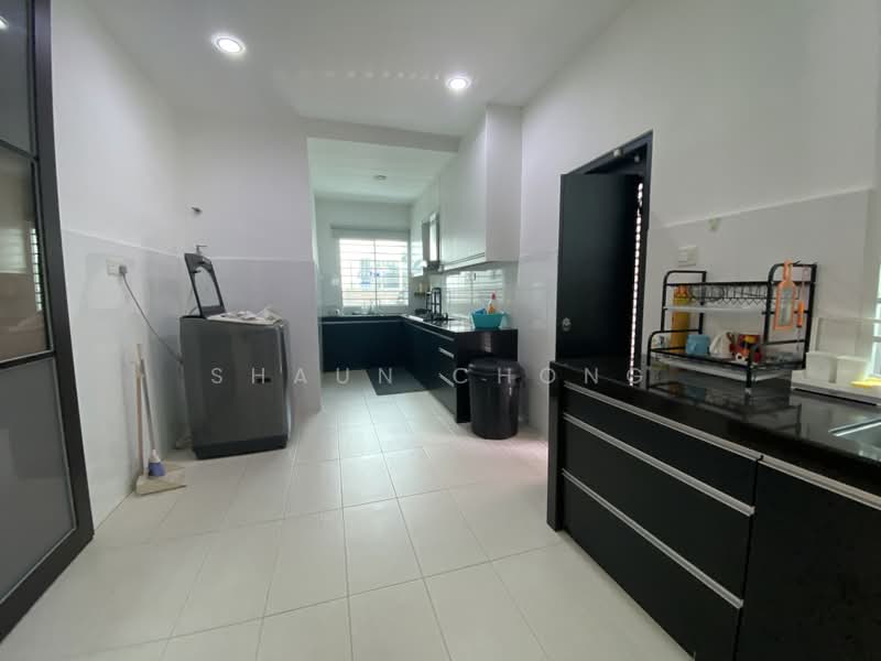 Semi-Detached House for Sale in Saujana Villa (Kajang) - Shaun Chong - Kitchen - PropertyGuru.com.my