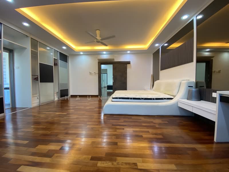 Semi-Detached House for Sale in Saujana Villa (Kajang) - Shaun Chong - Master Bedroom - PropertyGuru.com.my