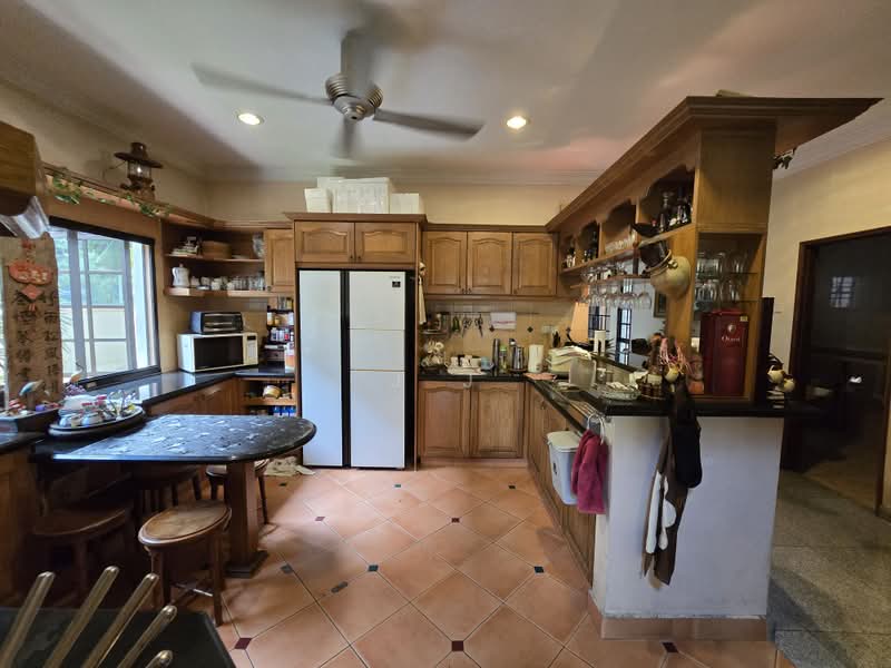 Bungalow House untuk Dijual di Bukit Rimau (Shah Alam) - J J - Kitchen - PropertyGuru.com.my