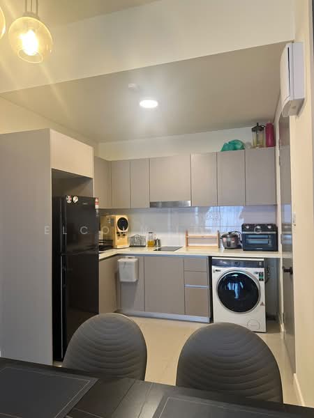 Service Residence for Rent at 8th & Stellar - Elcoln Leong - PropertyGuru.com.my