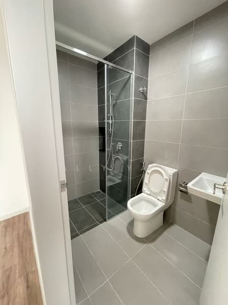 Service Residence for Rent at Sunway Belfield - Ally Yap - Bathroom - PropertyGuru.com.my