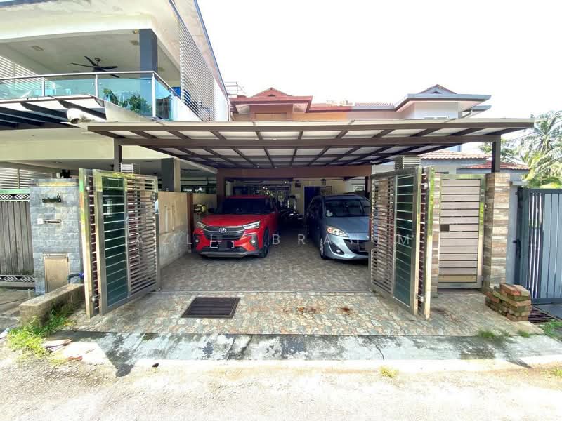 Rumah Teres 2-Tingkat untuk Dijual di Batu Caves (Selangor) - Azli Ibrahim - Exterior - PropertyGuru.com.my