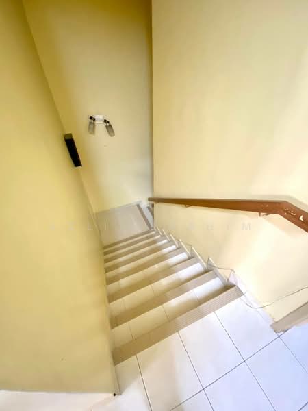 Rumah Teres 2-Tingkat untuk Dijual di Batu Caves (Selangor) - Azli Ibrahim - Interior - PropertyGuru.com.my