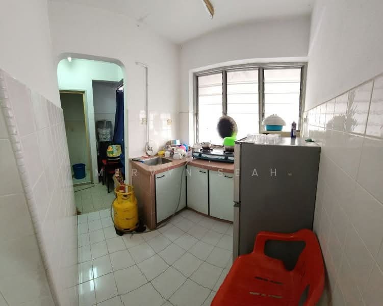 Rumah Flat untuk Dijual di Desa Wangsa - Mervyn Seah - Kitchen - PropertyGuru.com.my