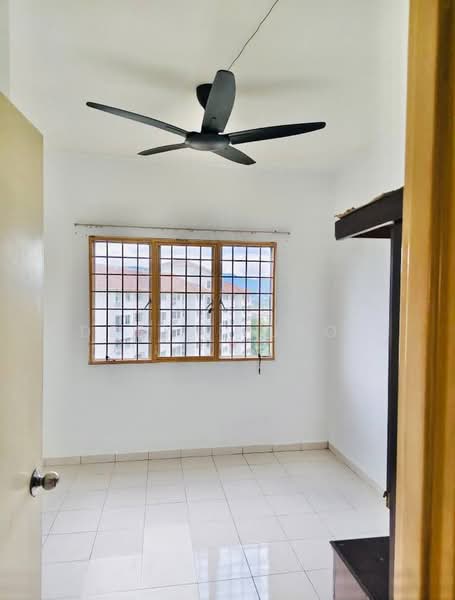 Apartment for Rent at Pangsapuri Angsana - Deeya Yusof - PropertyGuru.com.my