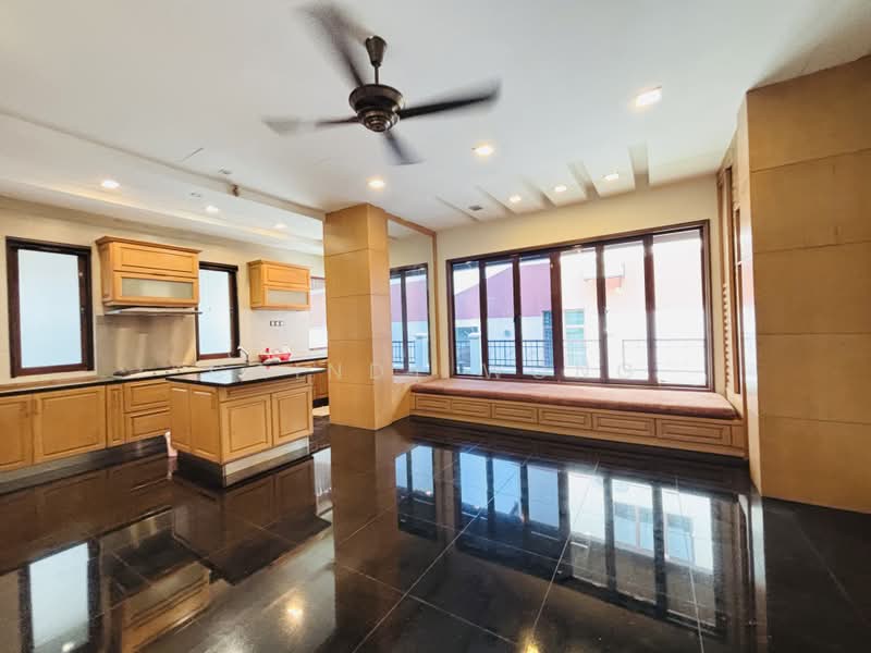 Rumah Banglo untuk Dijual di Kelana Jaya (Petaling Jaya) - Caindy Wong - PropertyGuru.com.my