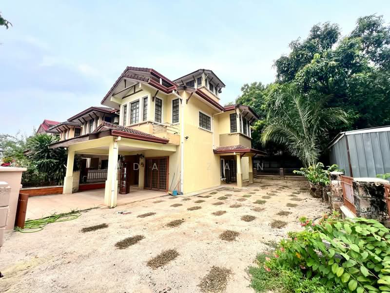 Rumah Teres 2 Tingkat untuk Disewa di Bukit Jelutong (Shah Alam) - Adaw Zain - Exterior - PropertyGuru.com.my