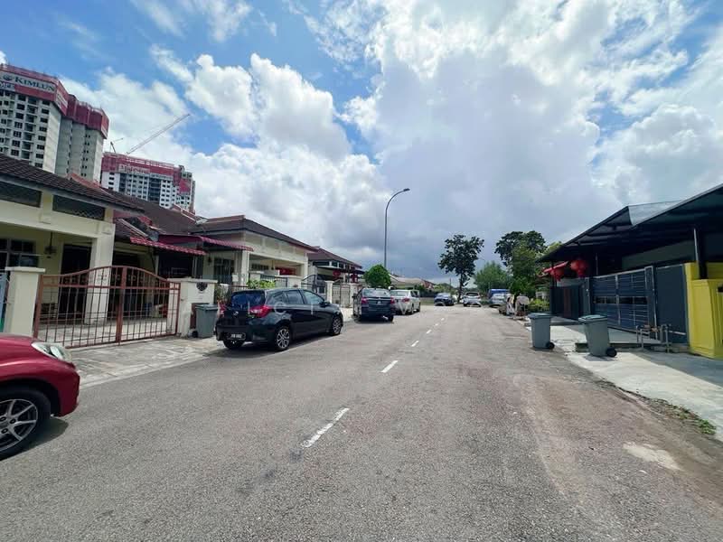 Rumah Teres 1-Tingkat untuk Dijual di Taman Setia Indah (Tebrau) - Alicia Voon - Exterior - PropertyGuru.com.my