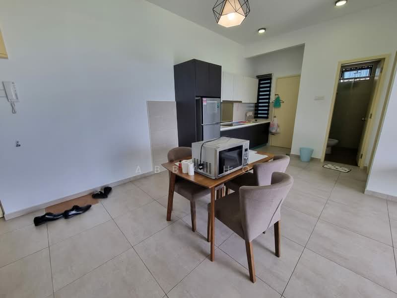 Kediaman Servis untuk Dijual di Atlantis Residences (Pangsapuri Atlantis Kota Syahbandar) - Abby Ho - Kitchen - PropertyGuru.com.my