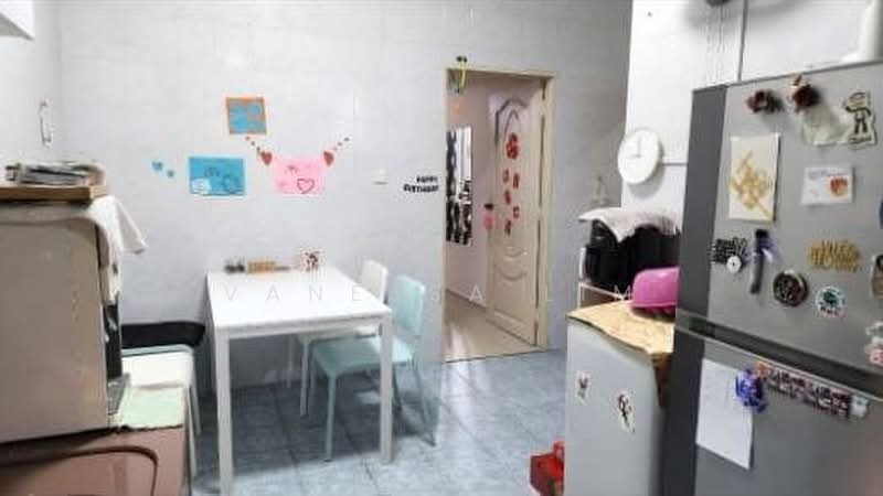 Rumah Teres 1-Tingkat untuk Dijual di Taman Perling (Perling) - Vanessa Lim - Kitchen - PropertyGuru.com.my