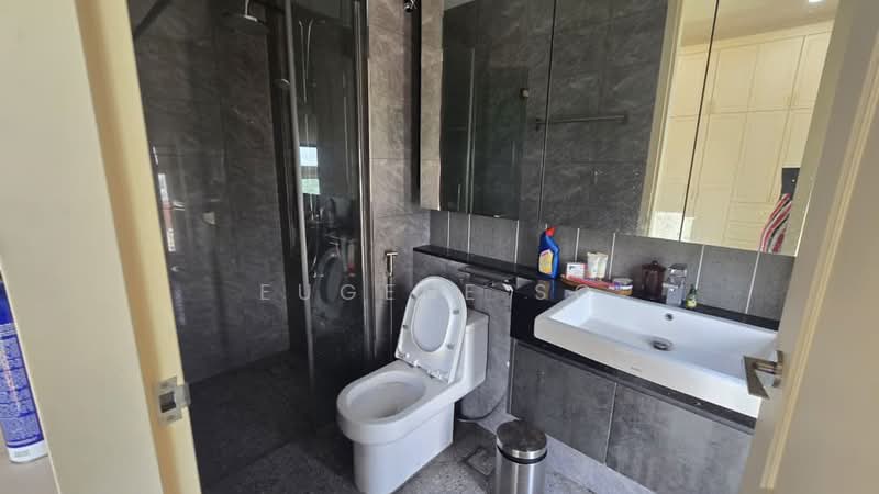 Condominium for Sale at Par 3 Condo & Condo Villa - Eugene So - Bathroom - PropertyGuru.com.my