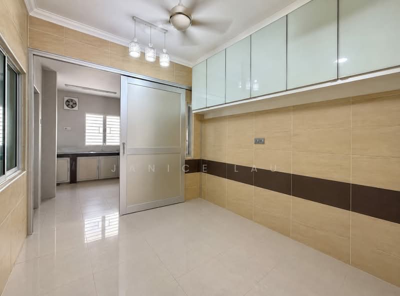 2-storey Terraced House for Sale in Bandar Mahkota Cheras (Cheras) - Janice Lau - Kitchen - PropertyGuru.com.my