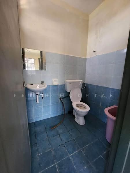 Semi-Detached House for Sale in Taman Bertam Indah (Kepala Batas) - PETAH MOKHTAR - Bathroom - PropertyGuru.com.my
