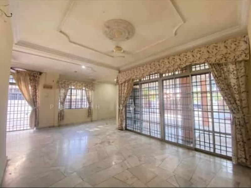Semi-Detached House for Sale in Taman Bertam Indah (Kepala Batas) - PETAH MOKHTAR - Living Room - PropertyGuru.com.my