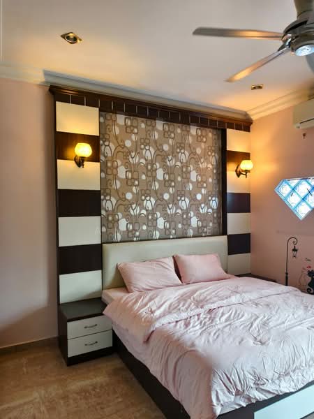 Rumah Teres 2-Tingkat untuk Dijual di Taman Pelangi Indah (Ulu Tiram) - Amy Lee - Bedroom - PropertyGuru.com.my