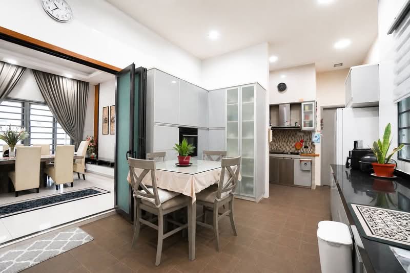 Bungalow House for Sale in Anjung Melati (Gombak) - Fazri . - PropertyGuru.com.my