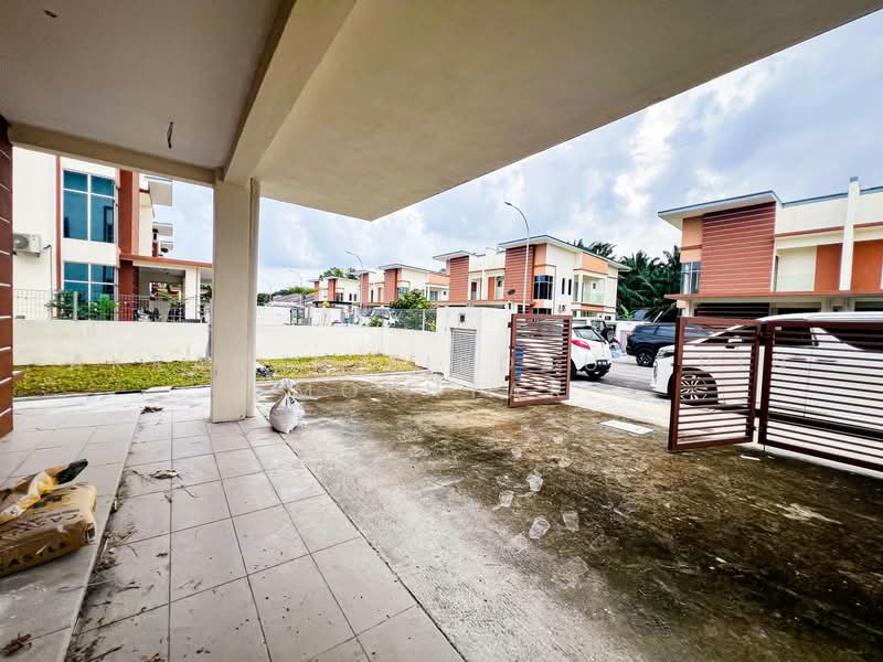 Rumah Berkembar untuk Dijual di Seksyen 29 (Shah Alam) - Akramin Firdaus Bin Mokhtar - PropertyGuru.com.my