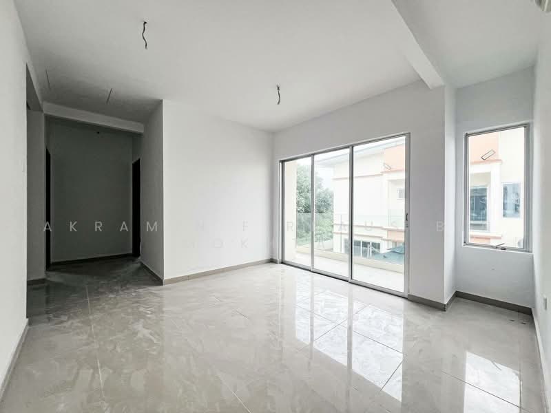 Rumah Berkembar untuk Dijual di Seksyen 29 (Shah Alam) - Akramin Firdaus Bin Mokhtar - PropertyGuru.com.my