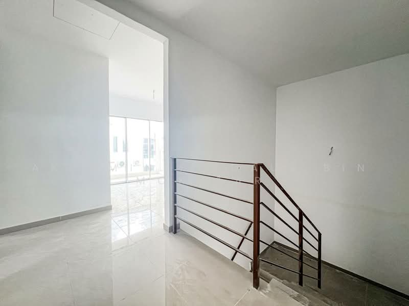Rumah Berkembar untuk Dijual di Seksyen 29 (Shah Alam) - Akramin Firdaus Bin Mokhtar - PropertyGuru.com.my