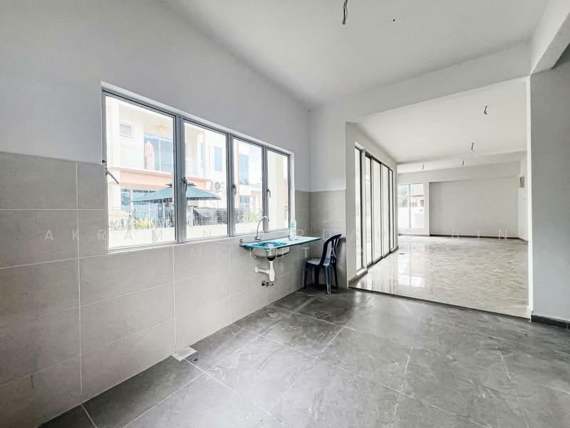 Rumah Berkembar untuk Dijual di Seksyen 29 (Shah Alam) - Akramin Firdaus Bin Mokhtar - PropertyGuru.com.my