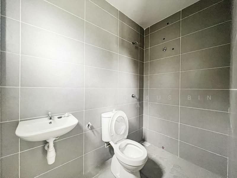 Rumah Berkembar untuk Dijual di Seksyen 29 (Shah Alam) - Akramin Firdaus Bin Mokhtar - PropertyGuru.com.my