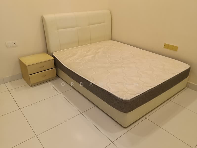 Servis Apartment untuk Disewa di Skypod Residence - Jordan Low - Bedroom - PropertyGuru.com.my