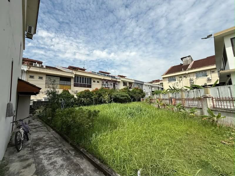 Rumah Teres 2 Tingkat untuk Dijual di Taman Desa Tebrau (Tebrau) - Daniel Yong - Exterior - PropertyGuru.com.my