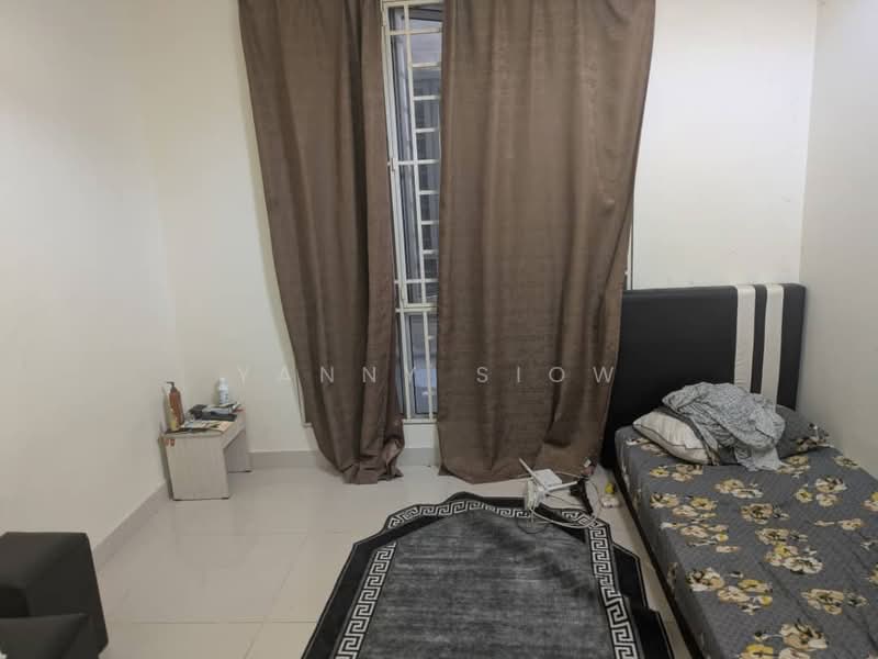 Kondominium untuk Dijual di Platinum Hill PV 5 - Yanny Siow - Bedroom - PropertyGuru.com.my