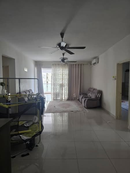 Kondominium untuk Dijual di Platinum Hill PV 5 - Yanny Siow - Living Room - PropertyGuru.com.my