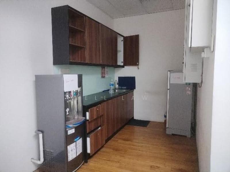 Office for Rent in Mutiara Damansara (Selangor) - Bell Law - Kitchen - PropertyGuru.com.my
