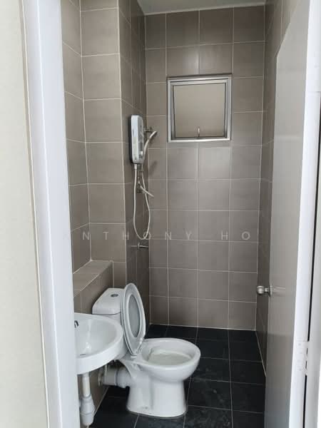 Pangsapuri untuk Disewa di Seri Topaz - Anthony Ho - Bathroom - PropertyGuru.com.my