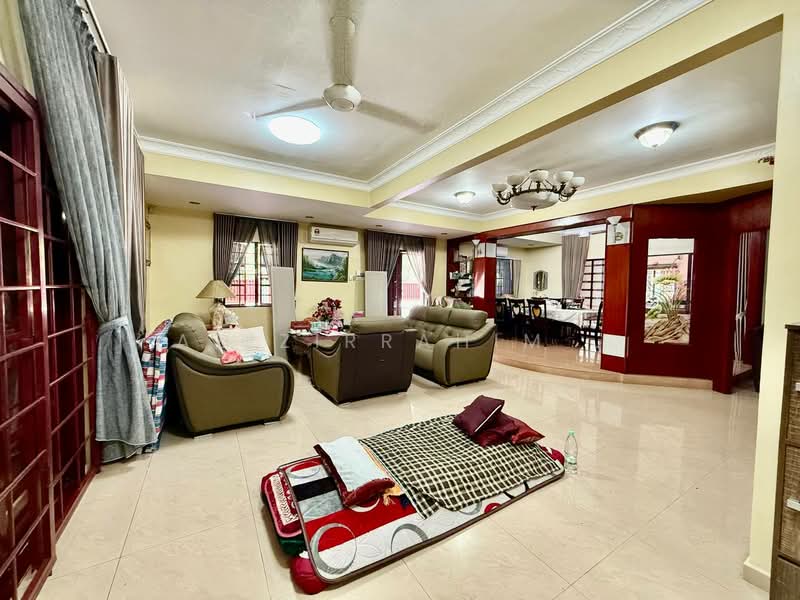 2-storey Terraced House for Sale in Putra Heights (Subang Jaya) - Azizirrahim . - Living Room - PropertyGuru.com.my