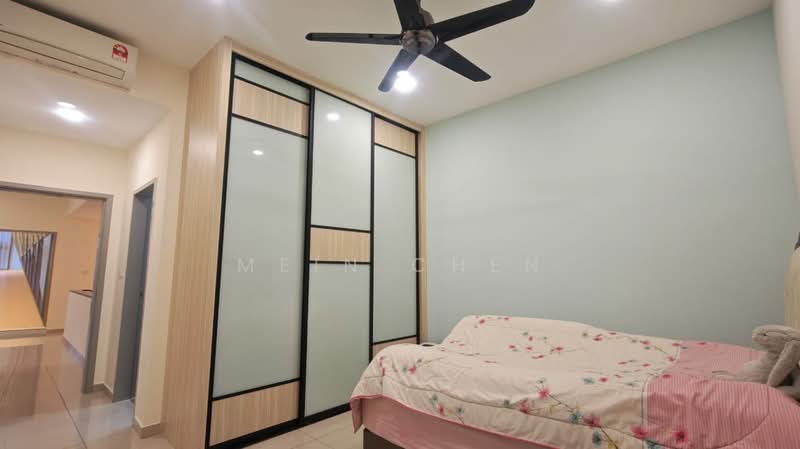 Rumah Teres 3-Tingkat untuk Dijual di Jade Hills (Kajang) - Mein Chen - Bedroom - PropertyGuru.com.my
