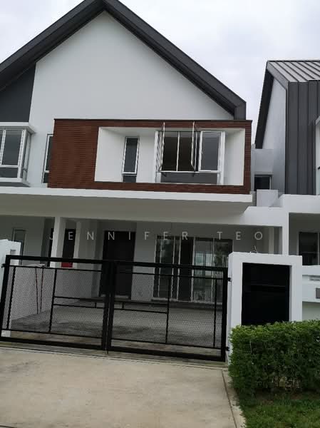 2-storey Terraced House for Sale in Bandar Gamuda Gardens (Rawang) - Jennifer Teo - Exterior - PropertyGuru.com.my