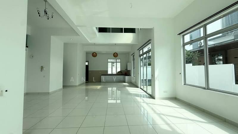 Rumah Berkembar untuk Dijual di Nusa Duta (Iskandar Puteri (Nusajaya)) - Janlly Jong - Living Room - PropertyGuru.com.my
