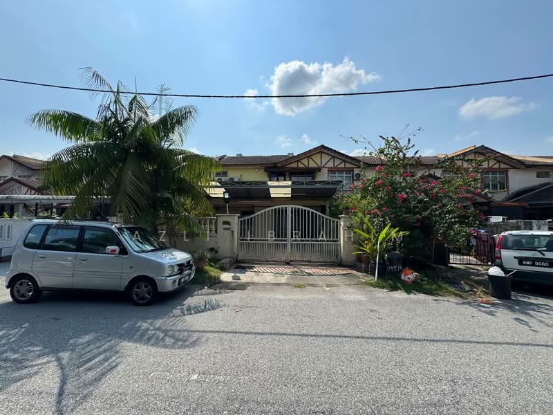 Rumah Teres 2-Tingkat untuk Dijual di Taman Putra Perdana (Puchong) - Azli Ibrahim - Exterior - PropertyGuru.com.my