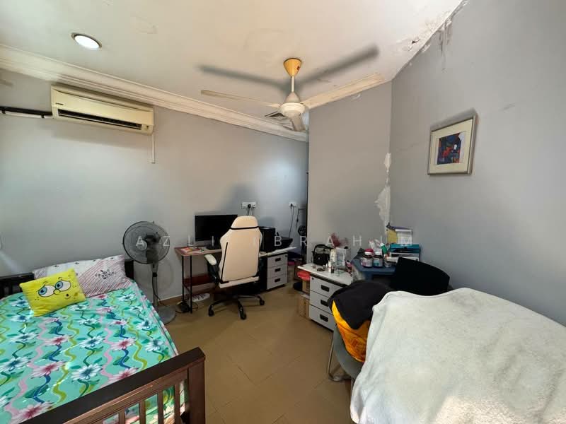 Rumah Teres 2-Tingkat untuk Dijual di Taman Putra Perdana (Puchong) - Azli Ibrahim - Bedroom - PropertyGuru.com.my