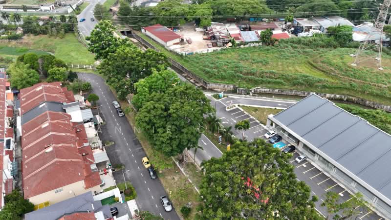 Retail Space untuk Disewa di Bandar Puteri Puchong (Puchong) - Annie Chong - Exterior - PropertyGuru.com.my