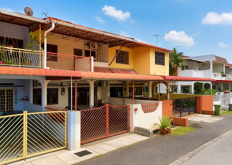 Rumah Teres 2-Tingkat untuk Dijual di Taman Ipoh Jaya (Ipoh) - Steven . - Exterior - PropertyGuru.com.my