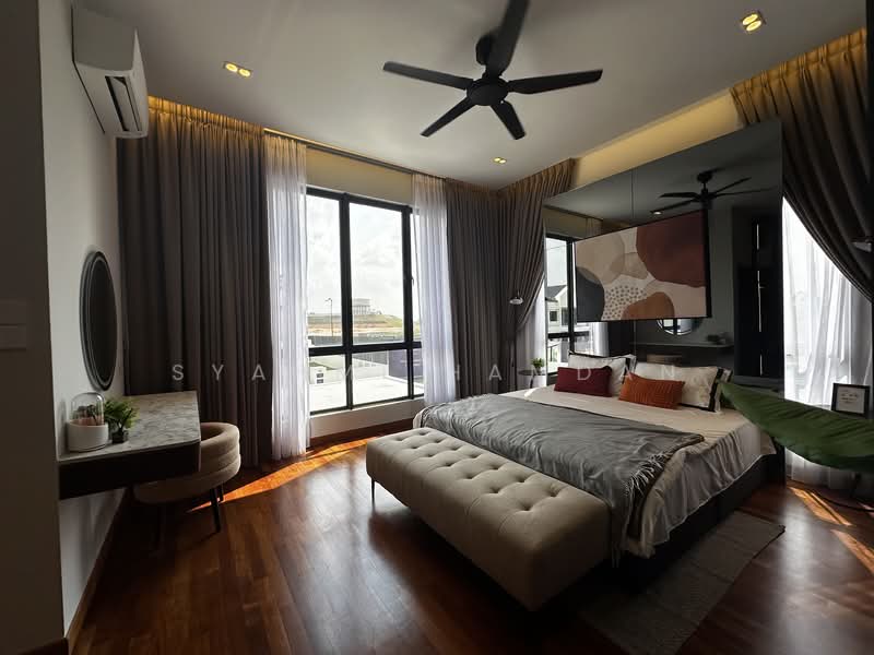 Cluster House for Sale in Alam Impian (Shah Alam) - Syahmi Hamdan - Bedroom - PropertyGuru.com.my