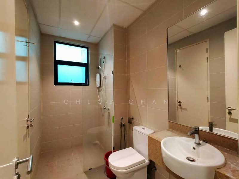 Kondominium untuk Dijual di Chymes @ Gurney - Chloe Chan - Bathroom - PropertyGuru.com.my