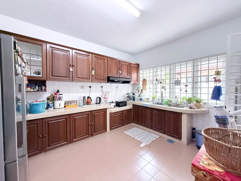 Rumah Berkembar untuk Dijual di SS14 (Subang Jaya) - Max Loh - Kitchen - PropertyGuru.com.my