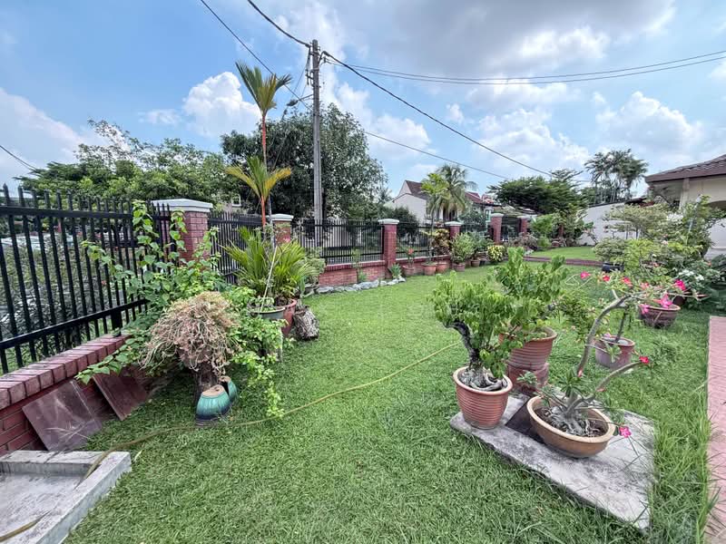 Rumah Berkembar untuk Dijual di SS14 (Subang Jaya) - Max Loh - Garden - PropertyGuru.com.my