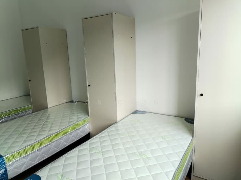 Kondominium untuk Dijual di Armani Residence - Evon Chong - Bedroom - PropertyGuru.com.my