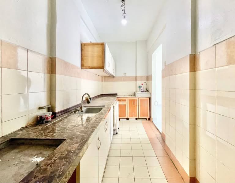 Pangsapuri untuk Dijual di Casmaria Apartment - Deeya Yusof - PropertyGuru.com.my