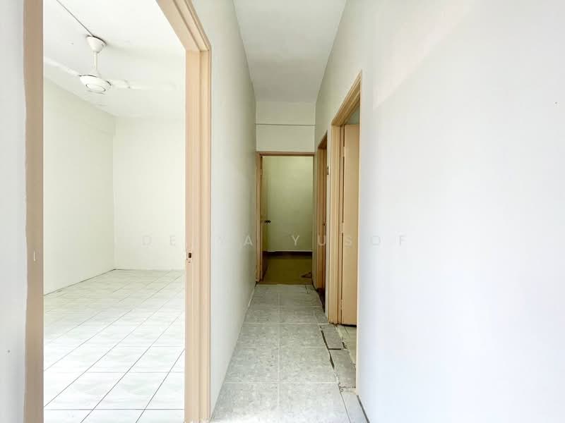 Pangsapuri untuk Dijual di Casmaria Apartment - Deeya Yusof - PropertyGuru.com.my