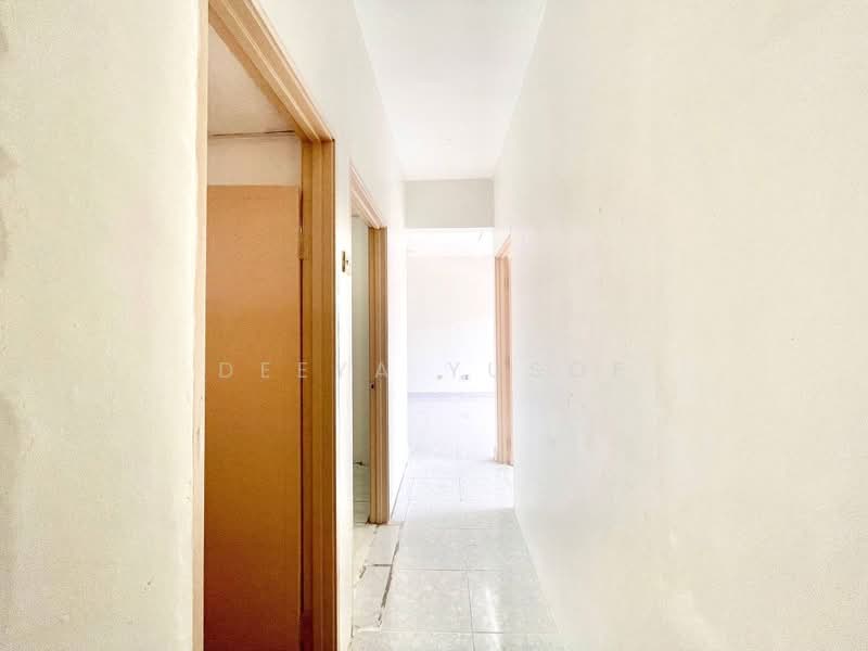 Pangsapuri untuk Dijual di Casmaria Apartment - Deeya Yusof - PropertyGuru.com.my