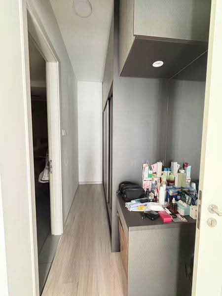 Condominium for Rent at South Brooks - Evan Chan - Corridor - PropertyGuru.com.my